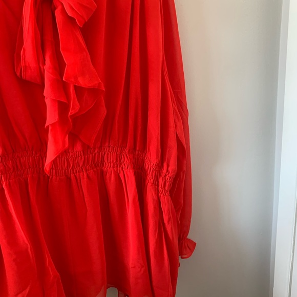 NWT / STUNNING / Red / Long Sleeve / Billowy / Blouse - Picture 5 of 10